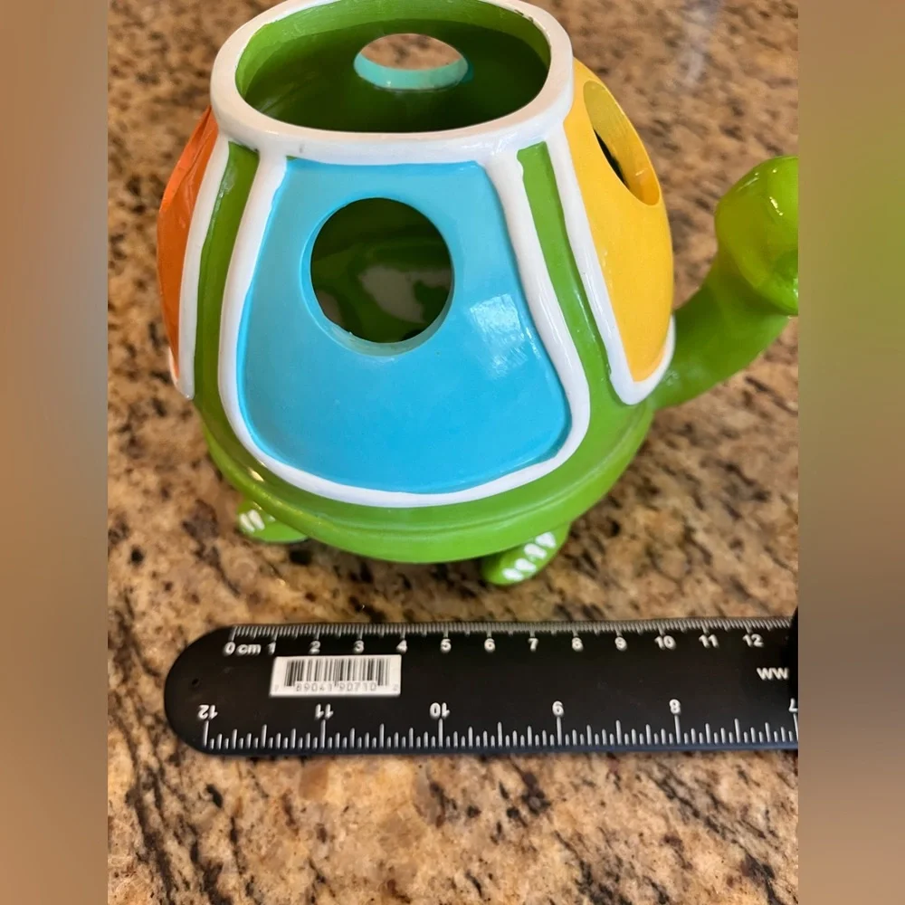 Kids Blue yellow green fish and tortoise hand soap dispenser toothbrush holder